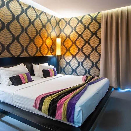 Hotell Vernazza 4*