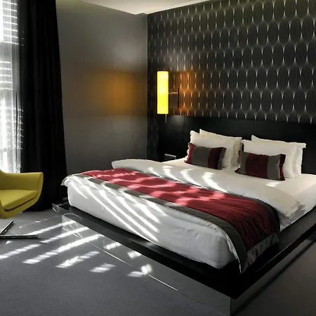 Hotell Vernazza 4*